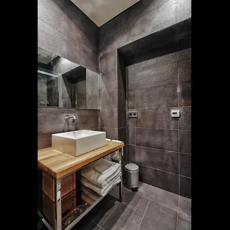 Appartamento Jardin Prive - Gorgeous 3 Bed House In Le Marais