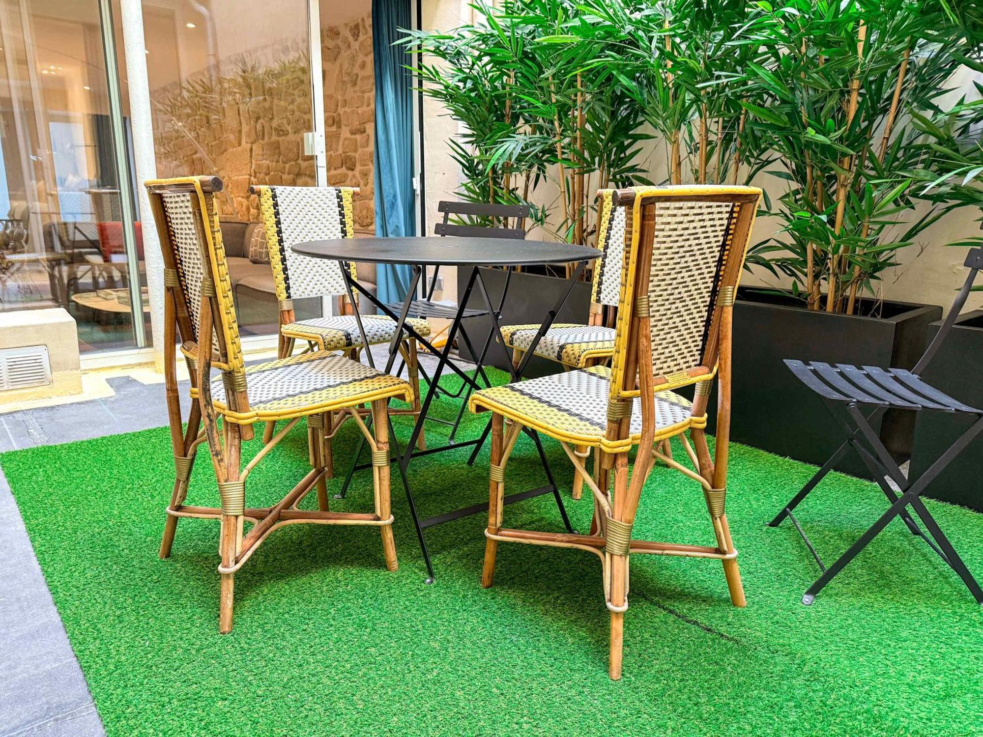 Appartamento Jardin Prive - Gorgeous 3 Bed House In Le Marais *